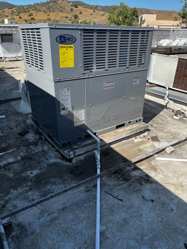 Project Enhanced Rooftop HVAC Installation Boosts Efficiency image